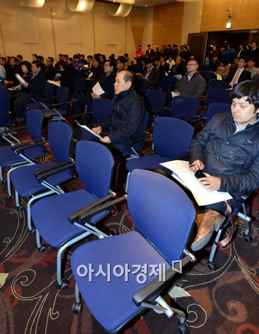 [포토]정부, 개성공단 업체에 '北임금인상' 대책 설명