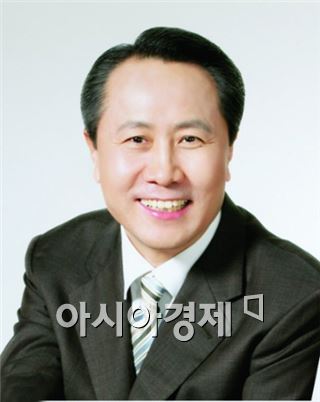 조영택 “박근혜 정권 경종 울려야”