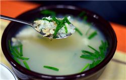 [여행만리]섬진강변 솔숲의 봄…하동은 지금 바람이났다