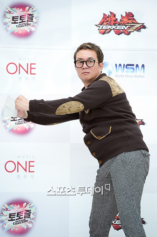 쿨 김성수, 두 번째 아내 이혼소송 변론연기 요청…도대체 왜?