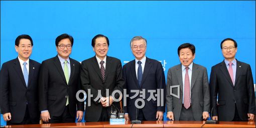 [포토]문재인, 간 나오토 전 일본총리 접견