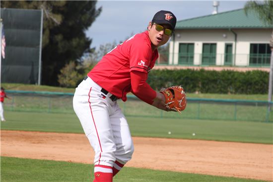 SK 박정권, 장시환 상대 시범경기 2호포 '쾅'