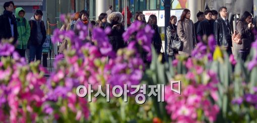 [포토]봄 시샘하는 쌀쌀한 날씨