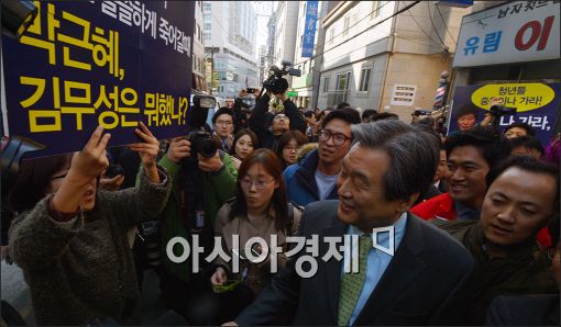 與, 관악을 방문 "청년문제 해결에 당 총력 기울일 것" 