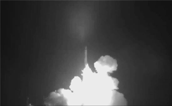 [위성발사]한국, '지구의 밤'을 잡아낸 날