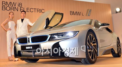 [포토]공식 출시된 BMW i8