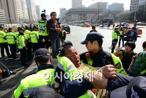 [포토]가로막힌 길 
