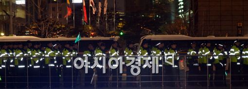 [포토]늘어난 경찰병력