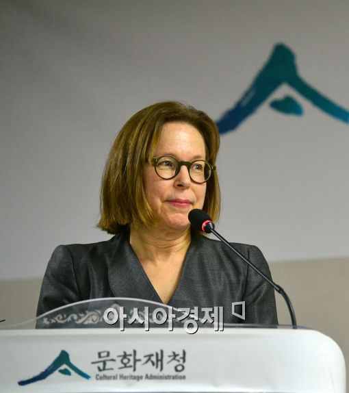 [포토]인사말하는 킴멀리 로어샥(Kimerly Rorschach) 미국 시애틀미술관장