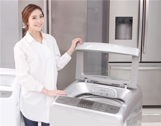 동부대우전자, 세탁력·헹굼력 강화한 공기방울 4D 세탁기 출시