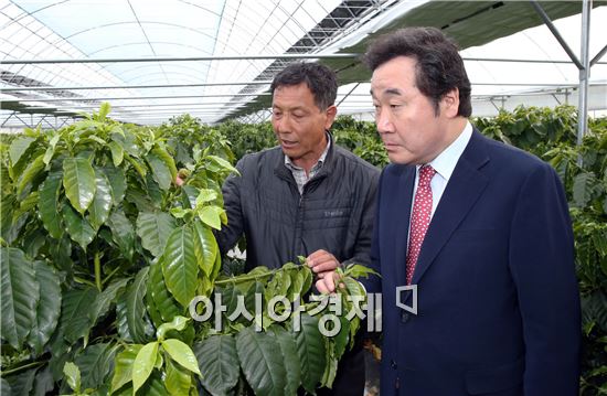 이낙연 전남도지사,“로켓트 발사기지, 고흥의 큰 자산”