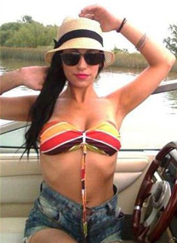 20대 '꽃뱀' 女, 남성 '이것'으로 유혹…"15명의 남성과 잠자리를"