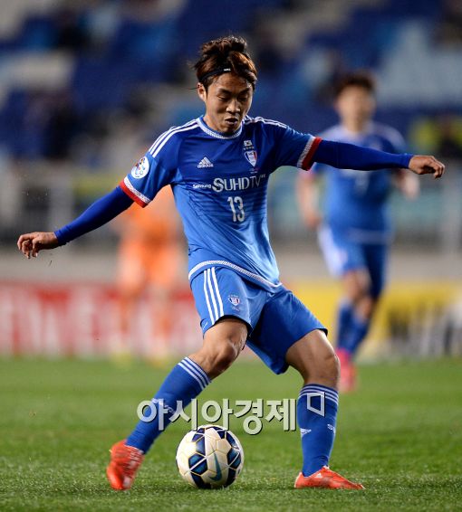 [포토]서정진, '회심의 중거리슛'