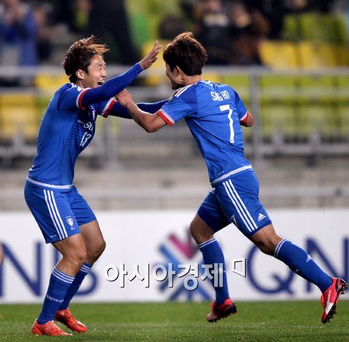 [포토]서정진, '추가골 환호'