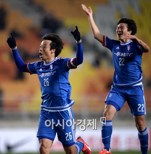 [포토]염기훈, '쐐기골 환호'