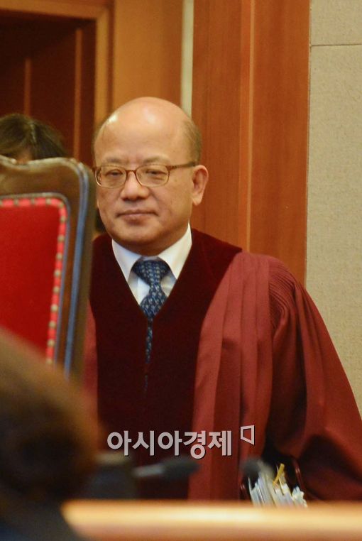 [포토]공개변론 참석하는 박한철 헌법재판소장 