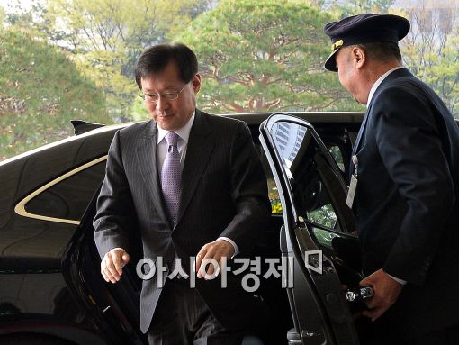 김현웅-김진태 동거체제, 檢 안정 속 변화 예고 