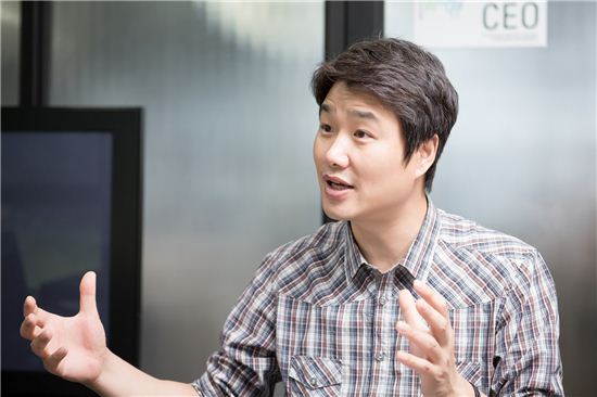 김태욱, 11년 만에 컴백…성대 신경마비에도 포기 안해 '뭉클'