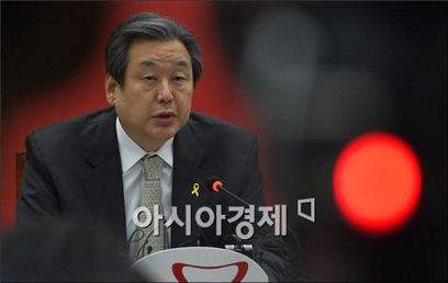 [전문] 박근혜 대통령·김무성 대표 긴급회동 브리핑