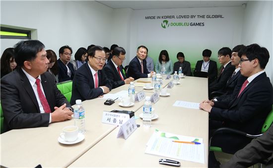 더블유게임즈 "연내 코스닥 상장 목표"