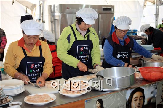 담백한 봄 바다의 맛... 장흥키조개축제 5월 1일 개최