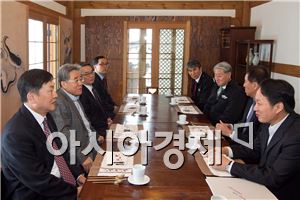 함승희 강원랜드 대표, 지역 대표들과 소통 강화