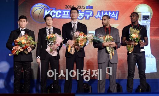 [포토]KBL 각 포지션 베스트, 베스트 5 수상자들