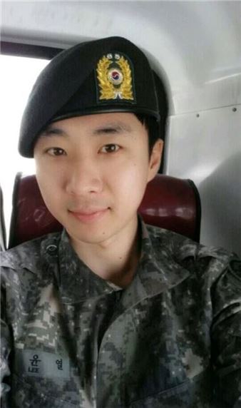 프로게이머 이윤열, 15일 전역…수상경력 다시 보니 '헉'