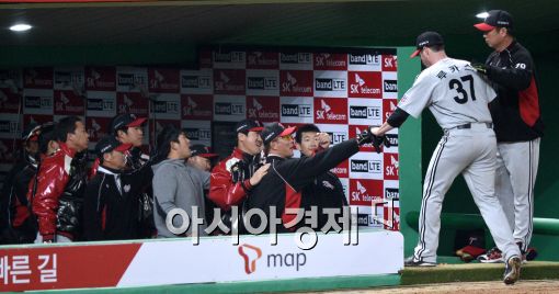 [포토]루카스, '국내 무대 최고의 피칭'
