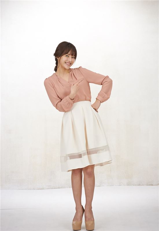 빚은, 전속모델로 탤런트 이영아 계약 