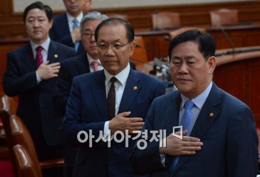 '최경환 총리 직무대행' 체제 28일부터 가동