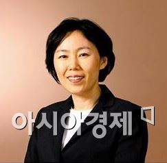 정부 공식 행사 의전도 이젠 '여성시대'