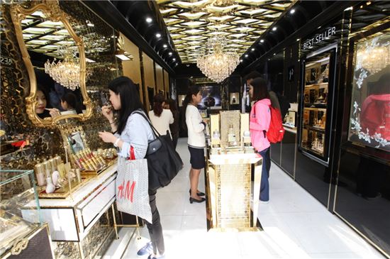 LG생활건강 '후', 가로수길 플래그십 스토어 오픈