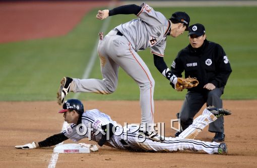 [포토]'대도'가 된 LG 김용의