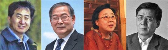전기철 시인, 이지엽 시조시인, 남지심 소설가, 이경철 문학평론가(왼쪽부터). 