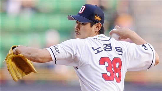 '지각 합류' 노경은, 선두 광속추격