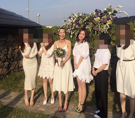 김나영 결혼, 하객 패션 '화이트'로 대동단결…"특별한 결혼식"