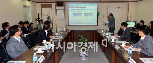 [포토]박원순 서울시장, 지하철 안전대책 점검