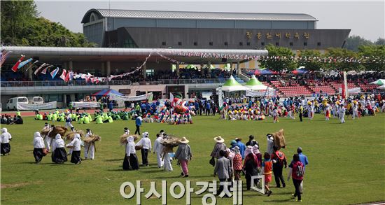 흥겨운 어울림 한마당, 장흥군민의 날 성료