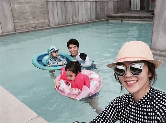 "박지윤 팔짱, 묘하게 설레" 최동석 아나, 팔불출 면모