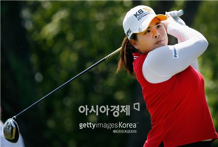 박인비가 노스텍사스슛아웃 3라운드 7번홀에서 티샷을 하고 있다. 어빙(美 텍사스주)=Getty images/멀티비츠