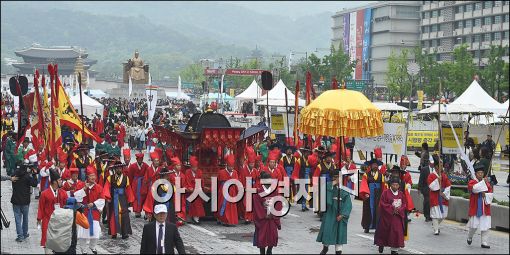 [포토]재현되는 어가행렬