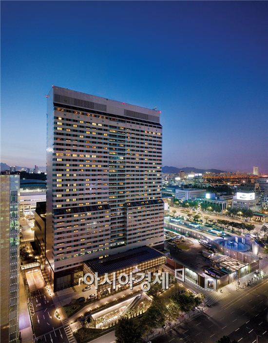 그랜드 인터컨티넨탈 서울 파르나스, 5星 호텔 선정