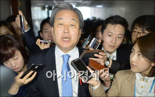 [포토]"공무원연금개혁 반드시 처리"