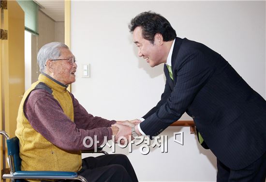 이낙연 전남도지사,“축령산은‘숲 속의 전남’성공 모델”