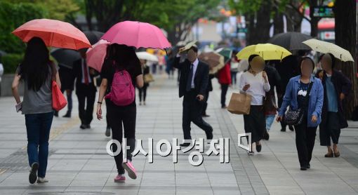 [포토]밤부터 전국적으로 비 