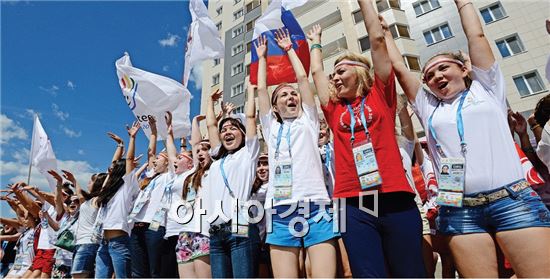 광주U대회, 광주 알리는 국민문화축제로