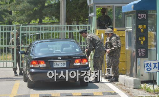 [포토]긴장감 흐르는 총기사망사고 발생 예비군 훈련장