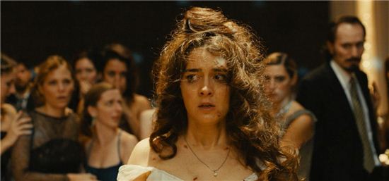 분노 유발 세상에 날리는 통쾌한 한 방…영화 '와일드 테일즈'