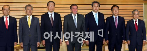 [포토]슈뢰더 전 독일 총리 특별 대담